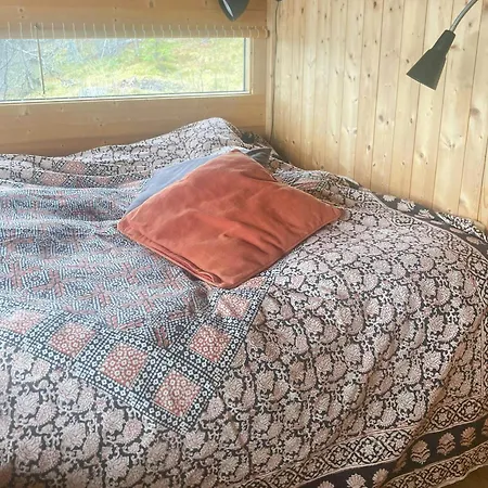 Semesterbostad Alhytte Near Vasetvannet Ron